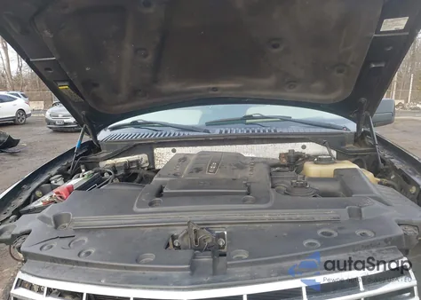 2008 Lincoln Navigator z USA, uszkodzony, nr VIN 5LMFU28588LJ05267